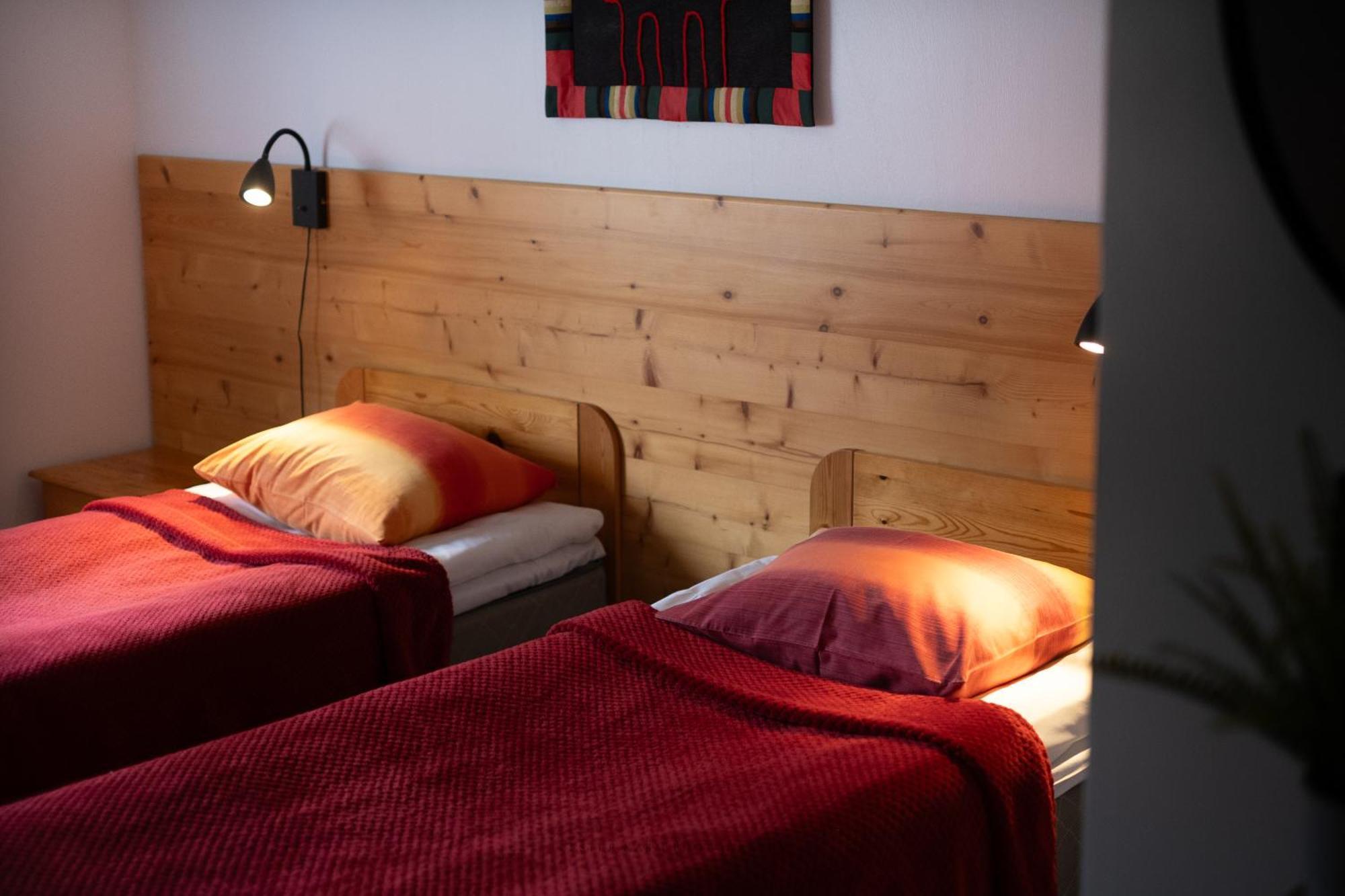 Pinska Guesthouse Bagian luar foto